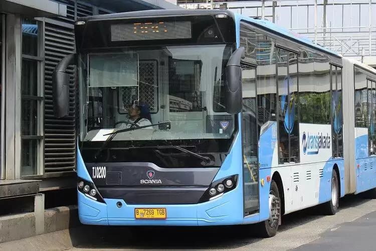 Ada Unjuk Rasa di Patung Kuda, TransJ Alihkan Dua Rute