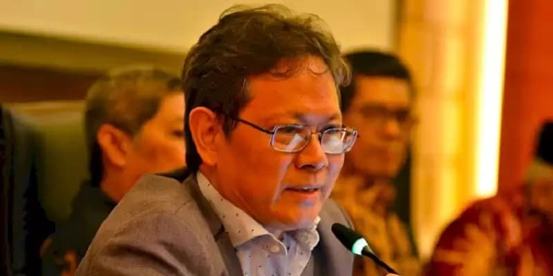 Prabowo Terhimpit di Antara Anies dan Ganjar