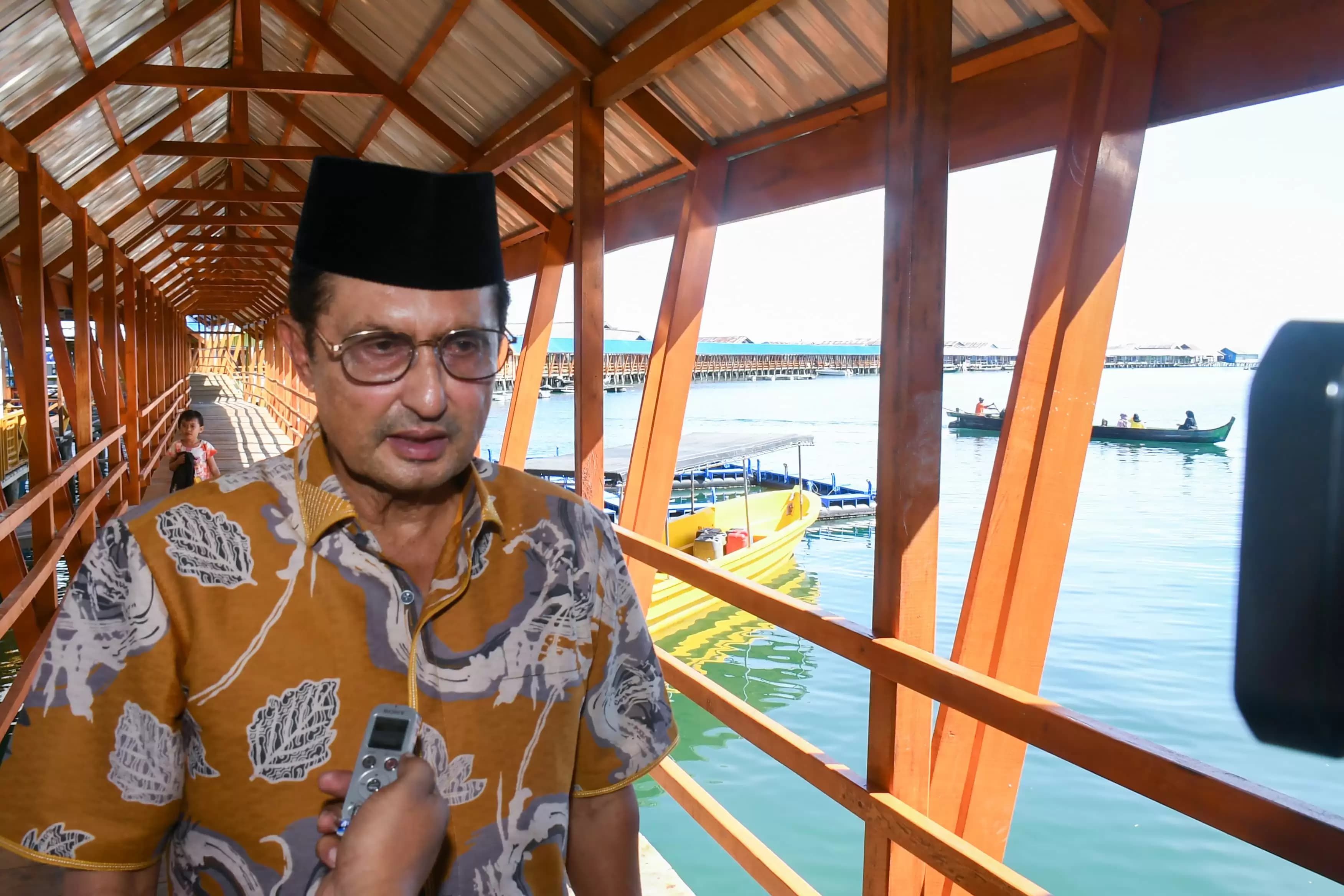 Fadel Muhammad Dorong Pengembangan Wisata Torosiaje di Gorontalo