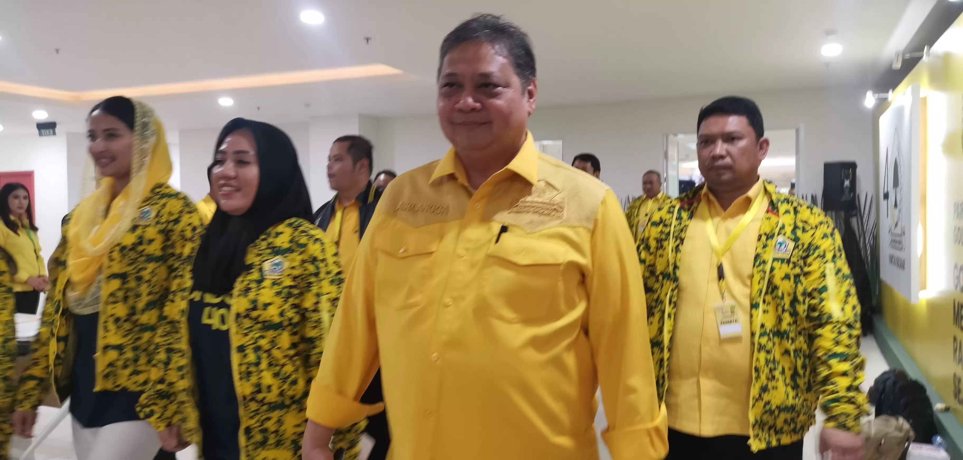 Airlangga: Debat Capres-Cawapres Bukan Soal Untung Rugi