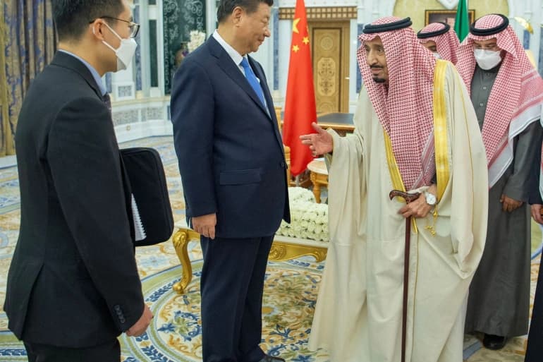 China dan Arab Saudi Teken Kerja Sama Kemitraan Senilai US$30 Miliar, Termasuk Huawei