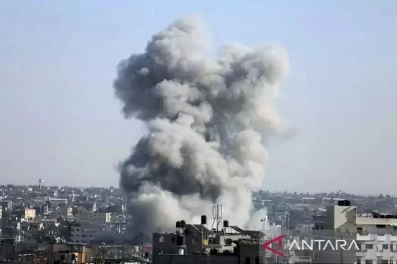 Pasukan Israel Tembaki Dua Ambulans di Jalur Gaza