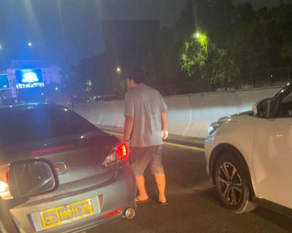 Polisi Selidiki Aksi Koboi Pengendara Mobil Pelat Dinas Polri yang Todongkan Pistol ke Sopir Taksi Online