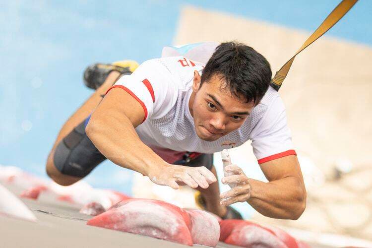 Atlet Panjat Tebing Indonesia Pecahkan Rekor Dunia