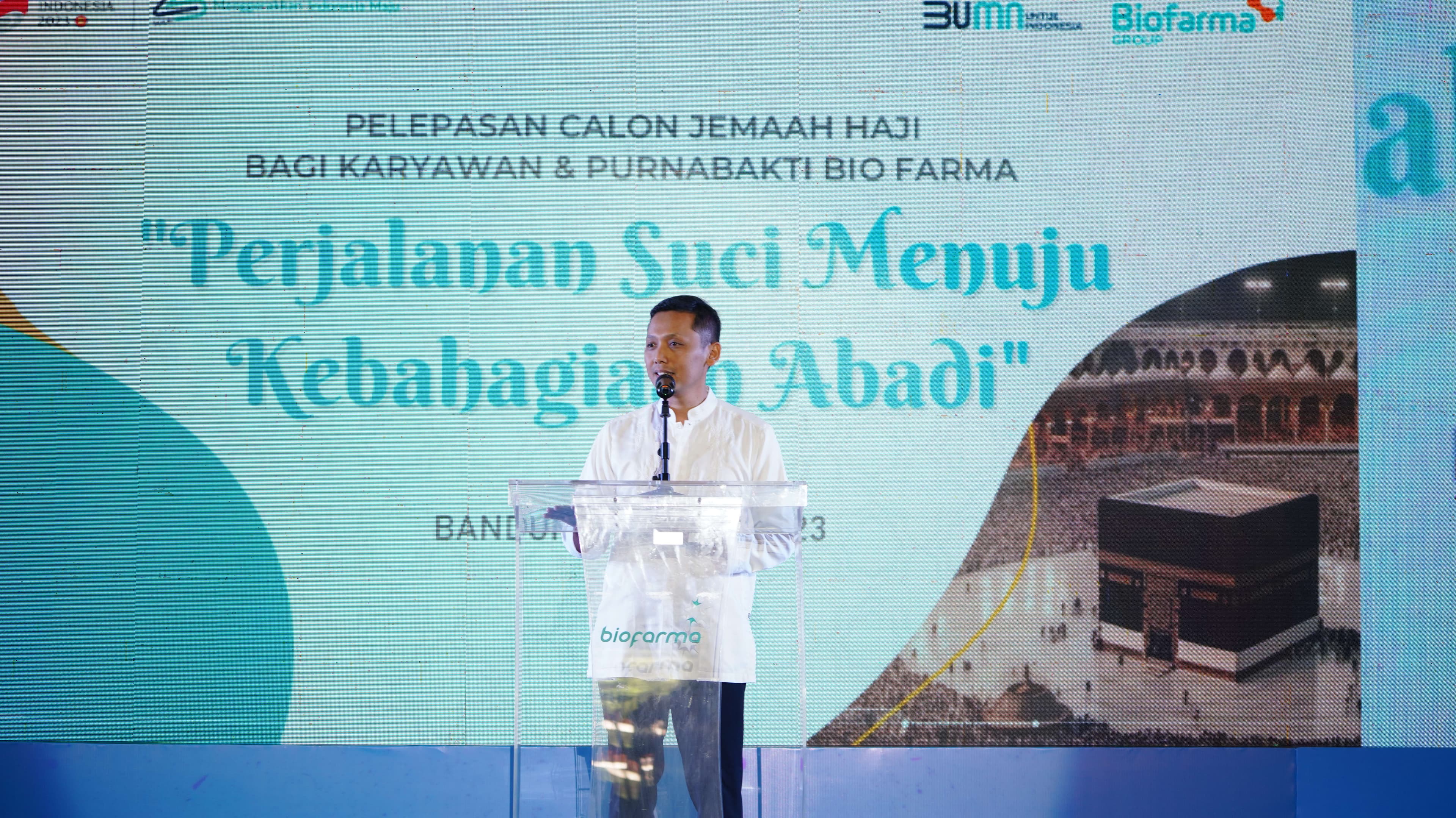 Bio Farma Berikan Apresiasi Penghargaan Haji Bagi Karyawan