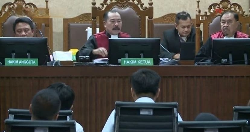 Geram! Hakim Pukul Meja Gegara Lelang Proyek BTS Kominfo Ternyata Bohong