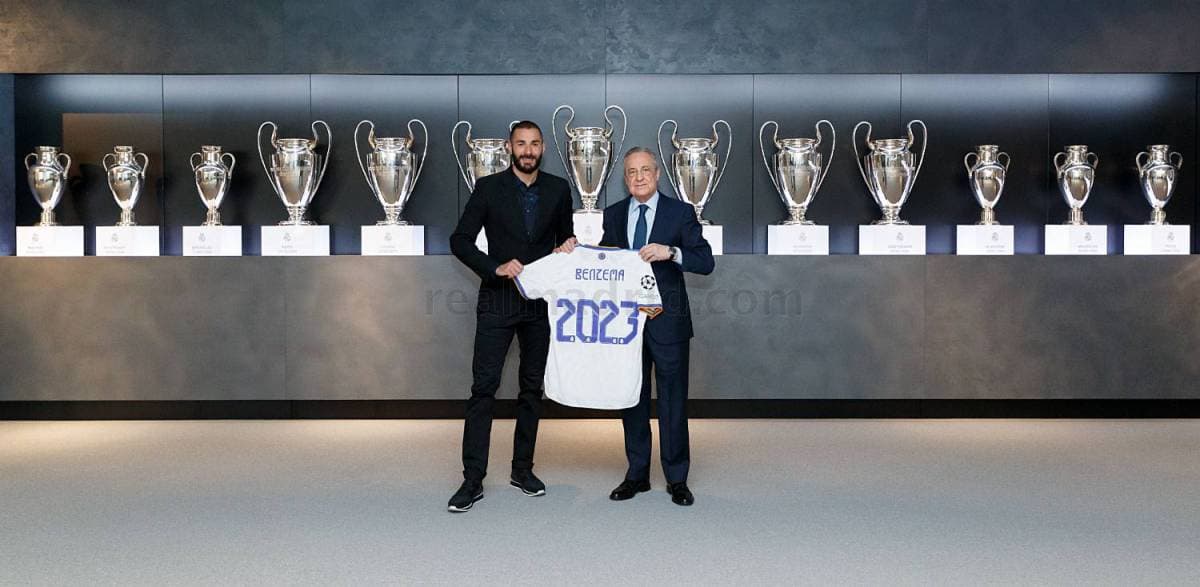 Benzema Bertahan di Madrid Hingga 2023