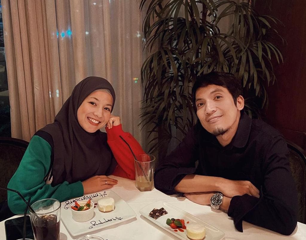 Desta Gugat Cerai Natasha Rizki