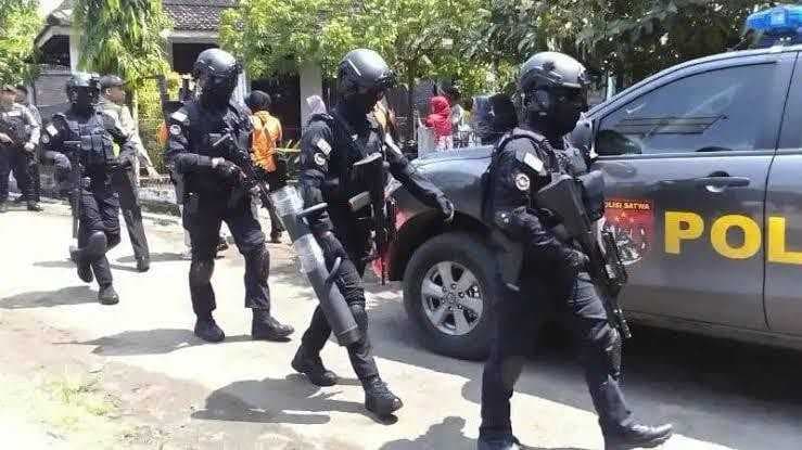 Seorang Saksi Mata Tuturkan Kejadian Pengejaran Terduga Teroris dr Sunardi oleh Densus 88