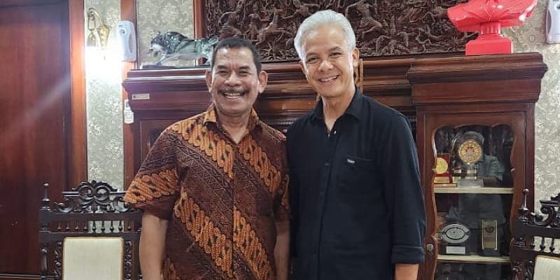 Ketua Umum Relawan Mitra Ganjar Goris Lewoleba Bertemu dengan Ganjar Pranowo