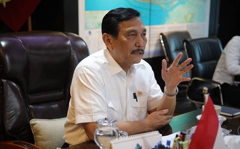 Klaim Luhut Panjaitan Kalau 110 Juta Warga Net Setuju Pemilu Ditunda, Imposible