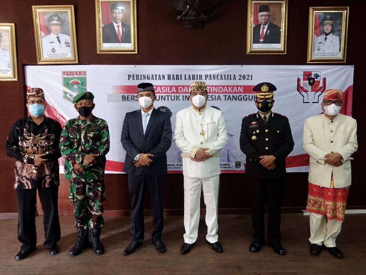 Bersama Forkopimda Waka Polres Lamteng  Peringati Hari Lahir Pancasila Secara Virtual