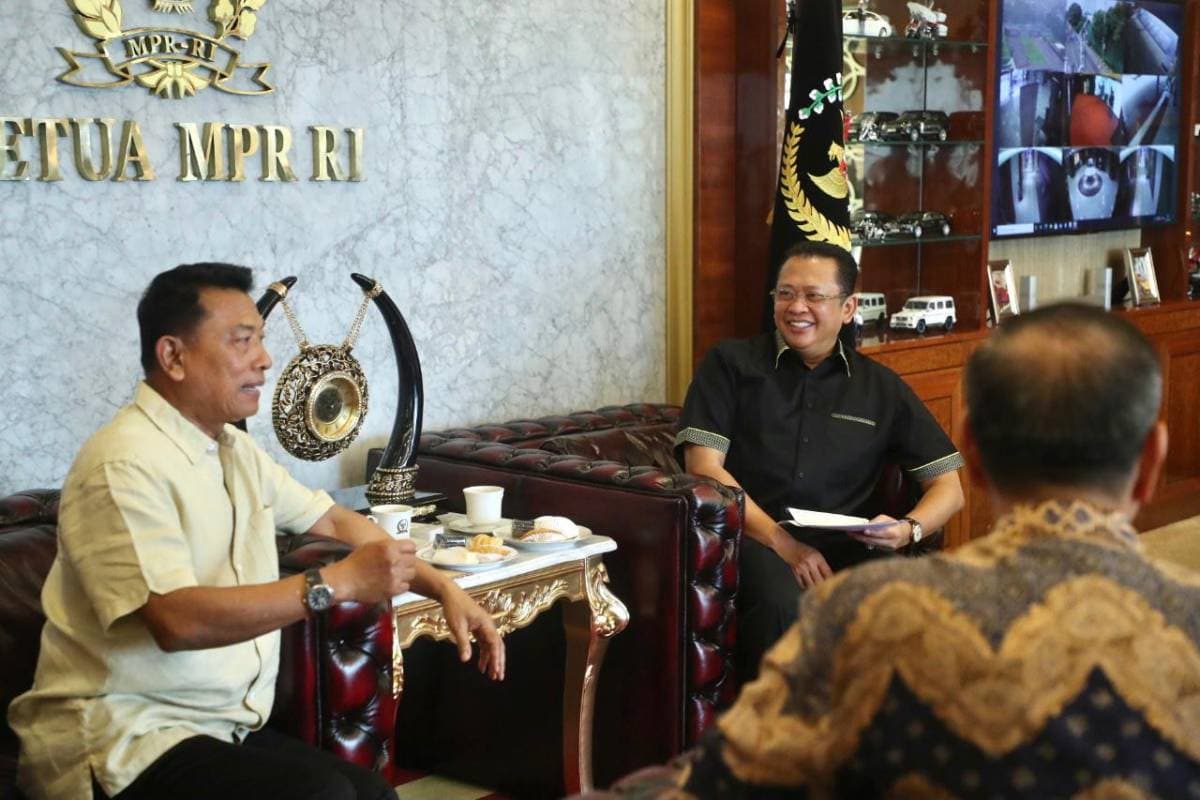 Bamsoet Bersama Moeldoko Masuk Sebagai Pengurus Periklindo