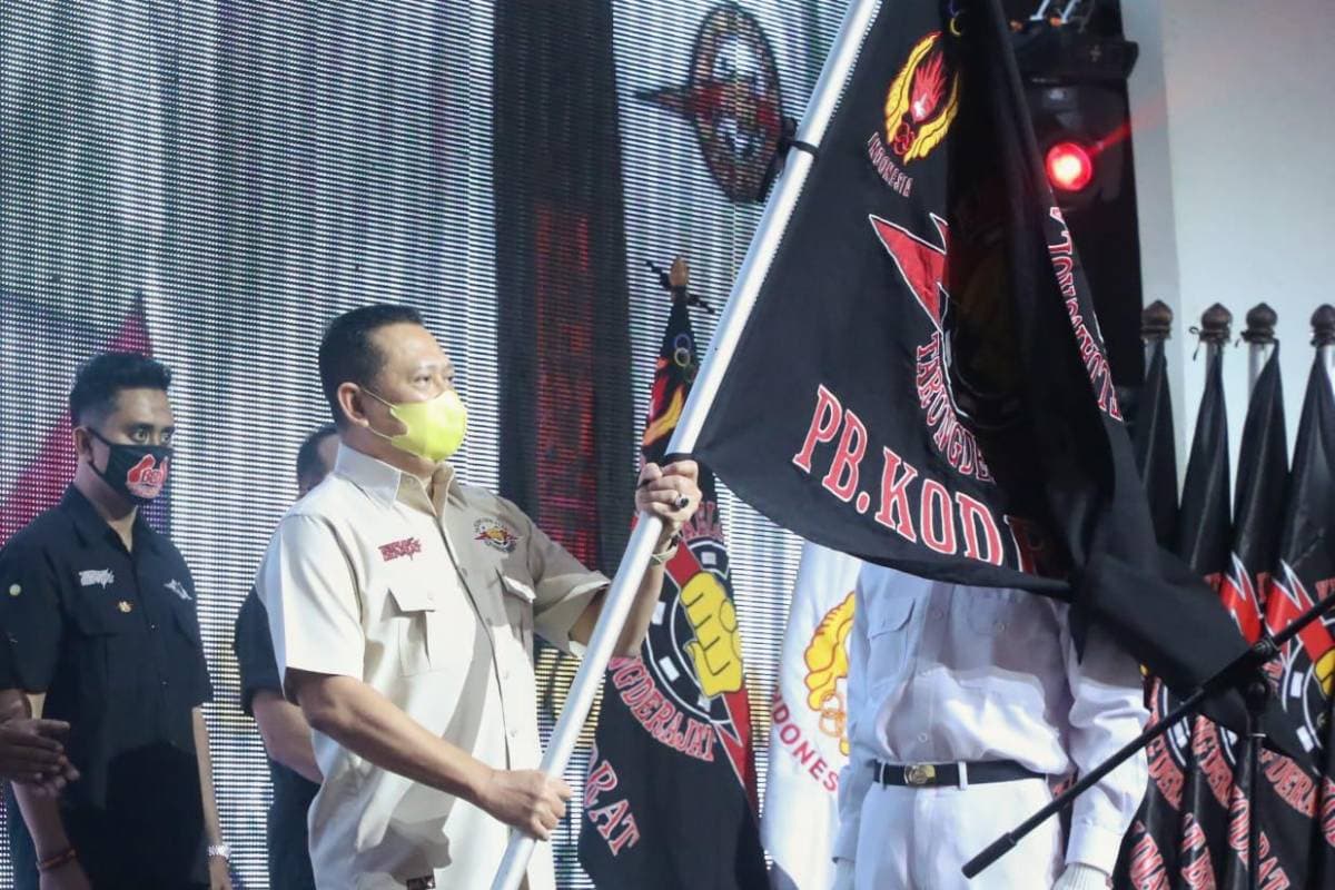 Bamsoet Dikukuhkan Jadi Ketum PB Tarung Derajat