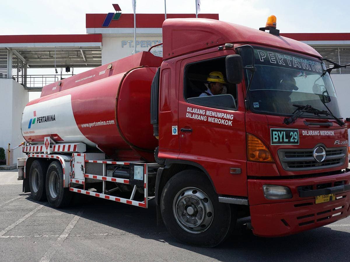 Perpres 191 Tahun 2014 Direvisi, Mobil Mewah Dilarang Beli BBM Bersubsidi