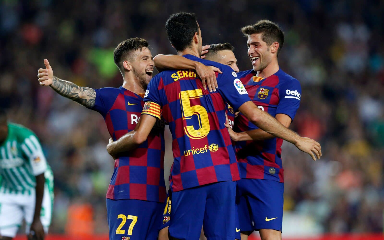 Tunjukkan Sinyal Positif, Barcelona Optimis Bersaing di Musim Baru
