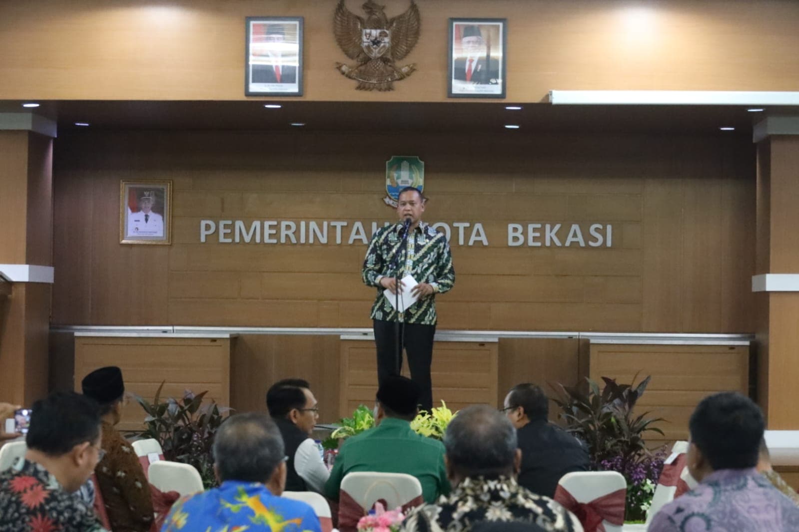 Wagub Jabar Monitoring dan Evaluasi Aksi Stunting di Aula Nonon Sothanie Pemkot Bekasi