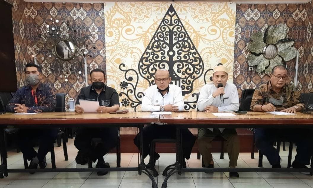 Izin STIH Painan Sah Secara Hukum, Tapi SK Universitas Painan Dianggap Palsu