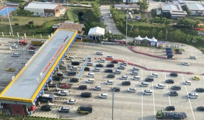 Pemudik Menuju Bandung Dihimbau Tidak Melalui Jalur Contraflow di Tol Arah Cikampek