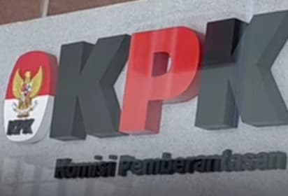 KPK Geledah Rumah di Batam, Amankan Uang Ratusan Juta Diduga Terkait Korupsi Lukas Enembe