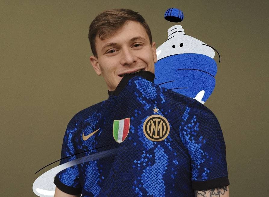 Jersey Kandang Baru Inter Milan Musim 2021/2022