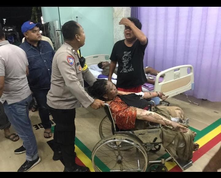 Depo Pertamina Plumpang Terbakar, Korban Banyak Berjatuhan