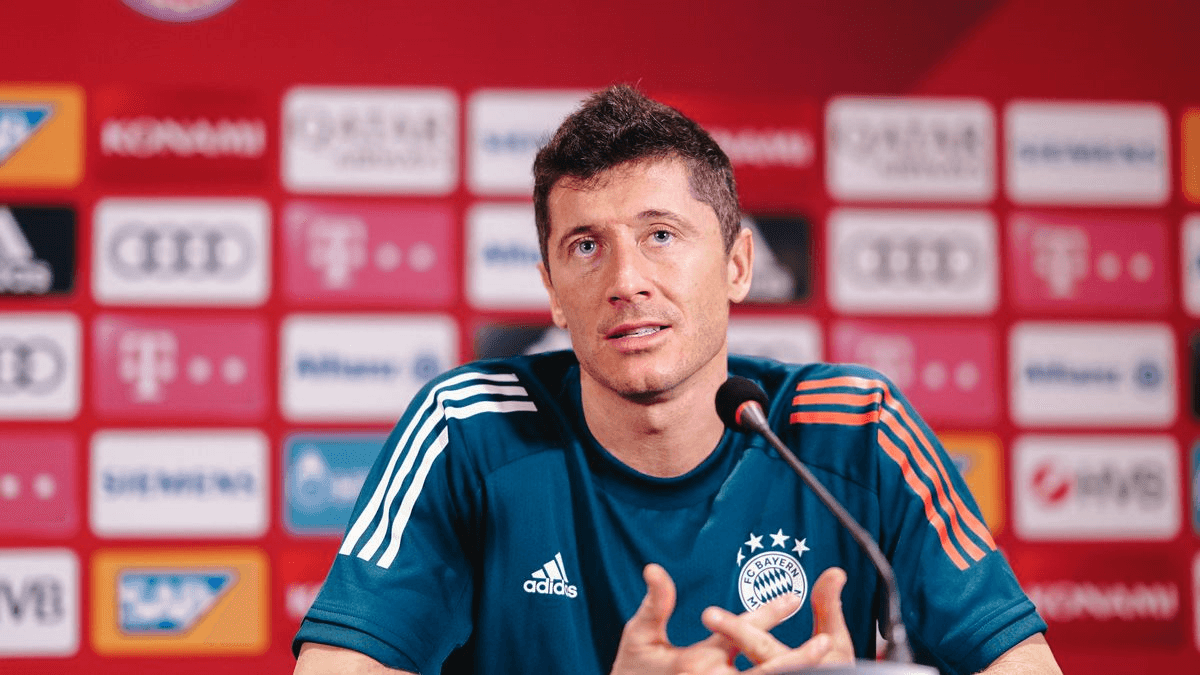 Bayern Munchen Meminta Lewandowski untuk Gencatan Senjata