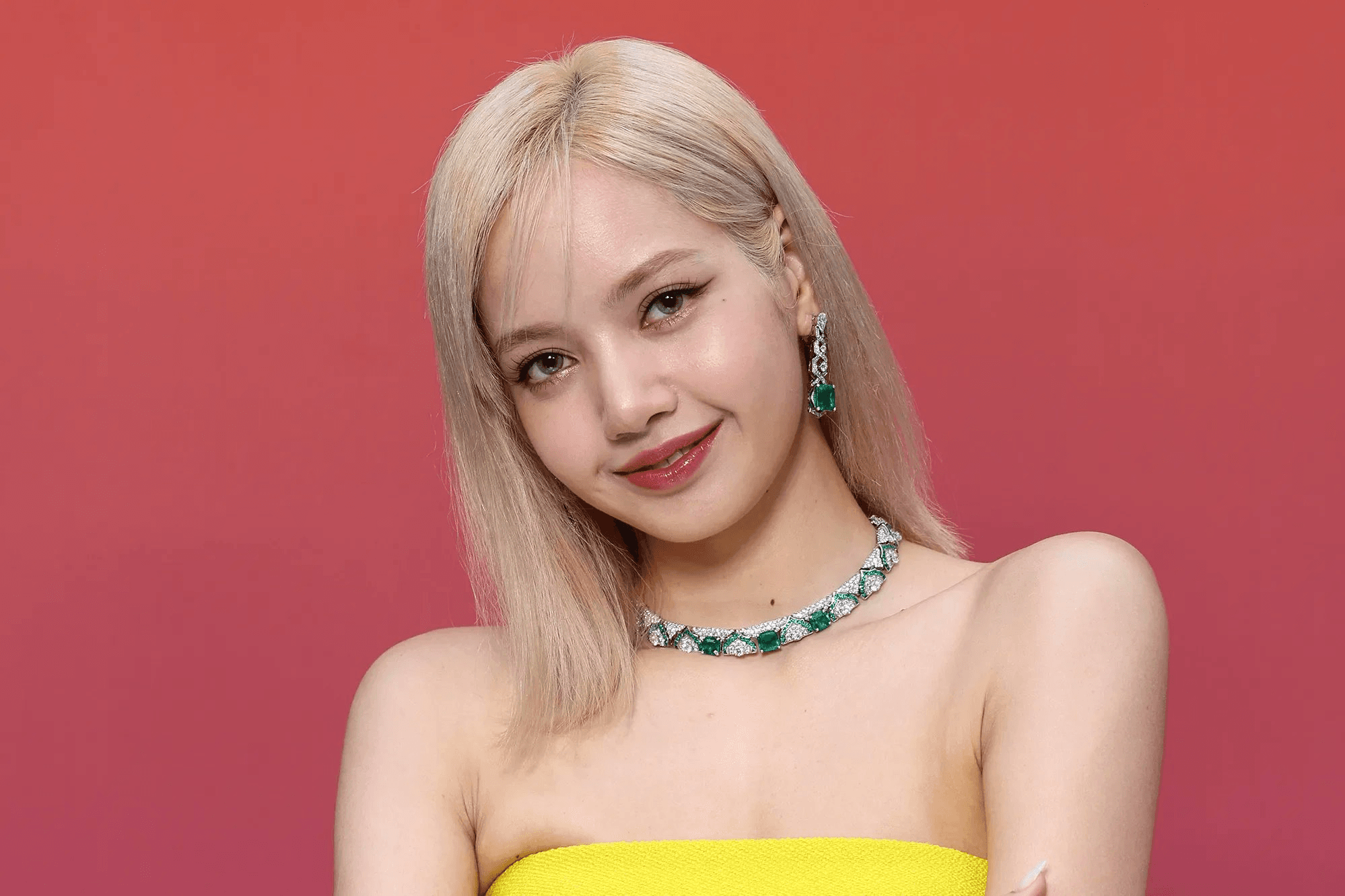 Lisa BLACKPINK Dikabarkan Dapat Tawaran Rp1,2 Triliun untuk Pindah dari YG