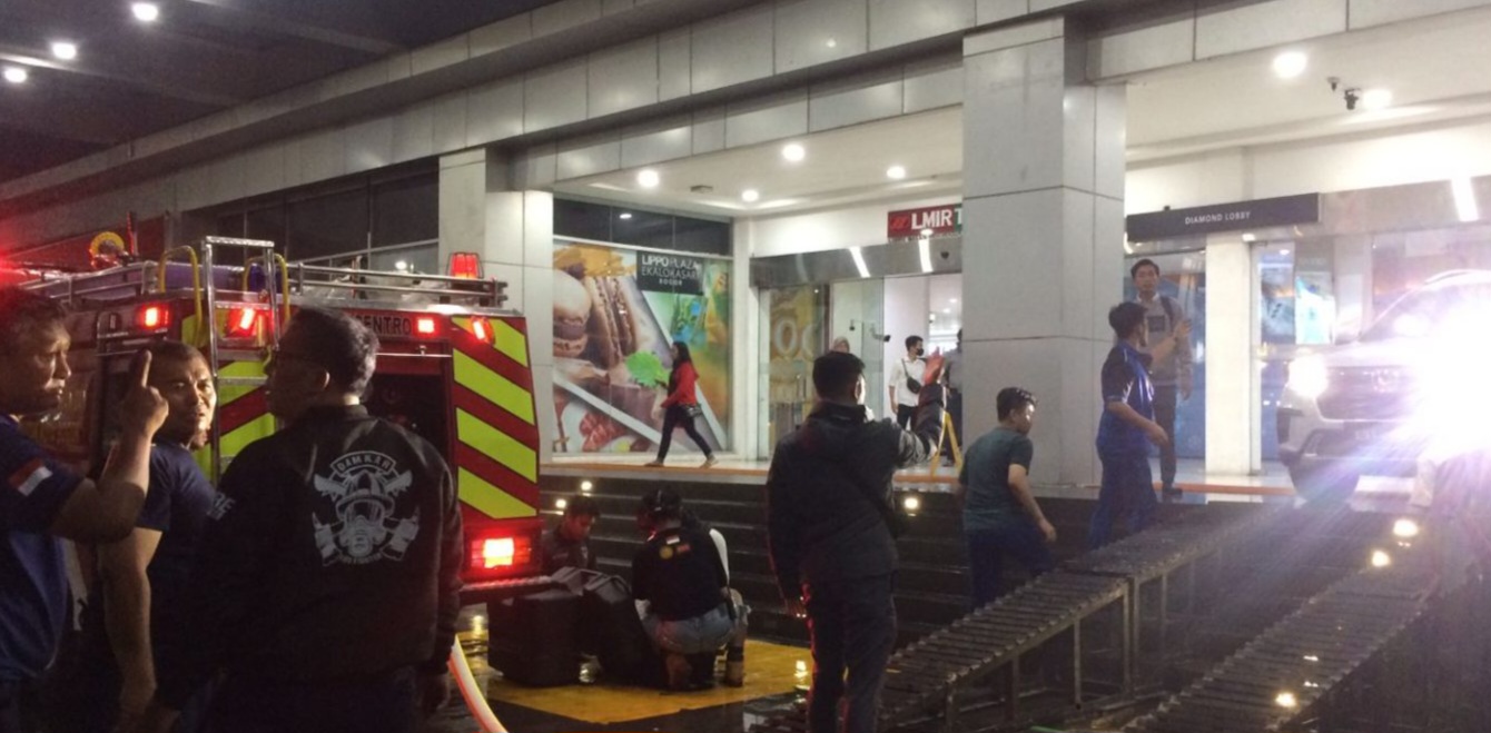 Mal Lippo Plaza Ekalokasari Kota Bogor Kebakaran
