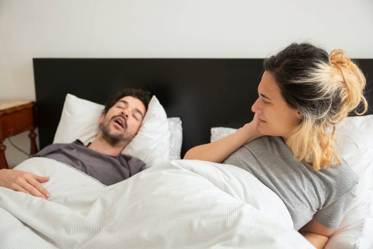 Tidur Mendengkur? Berikut Cara untuk Menghentikannya