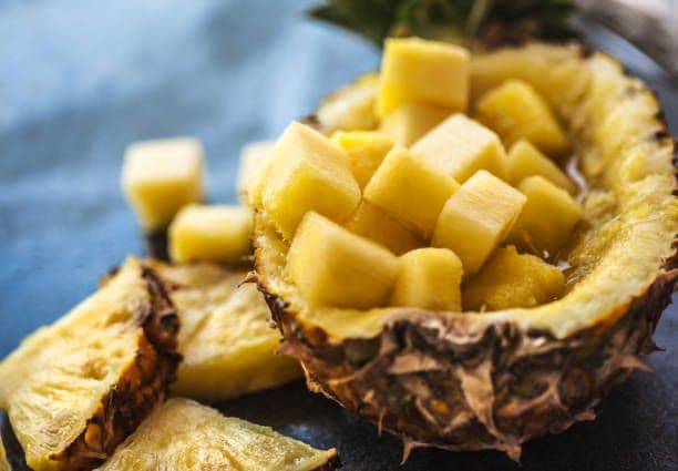 Efek Samping Mengonsumsi Nanas Berlebihan