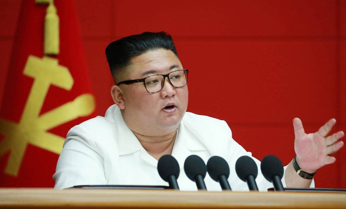 Korea Utara Lakukan Uji Coba Rudal Jarak Jauh Terbesar Sejak 2017