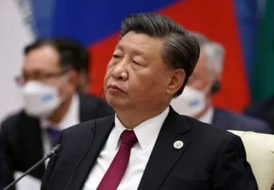 Selain Menlu Qin Gang, Presiden Xi Jinping Juga Copot Gubernur Bank Rakyat China
