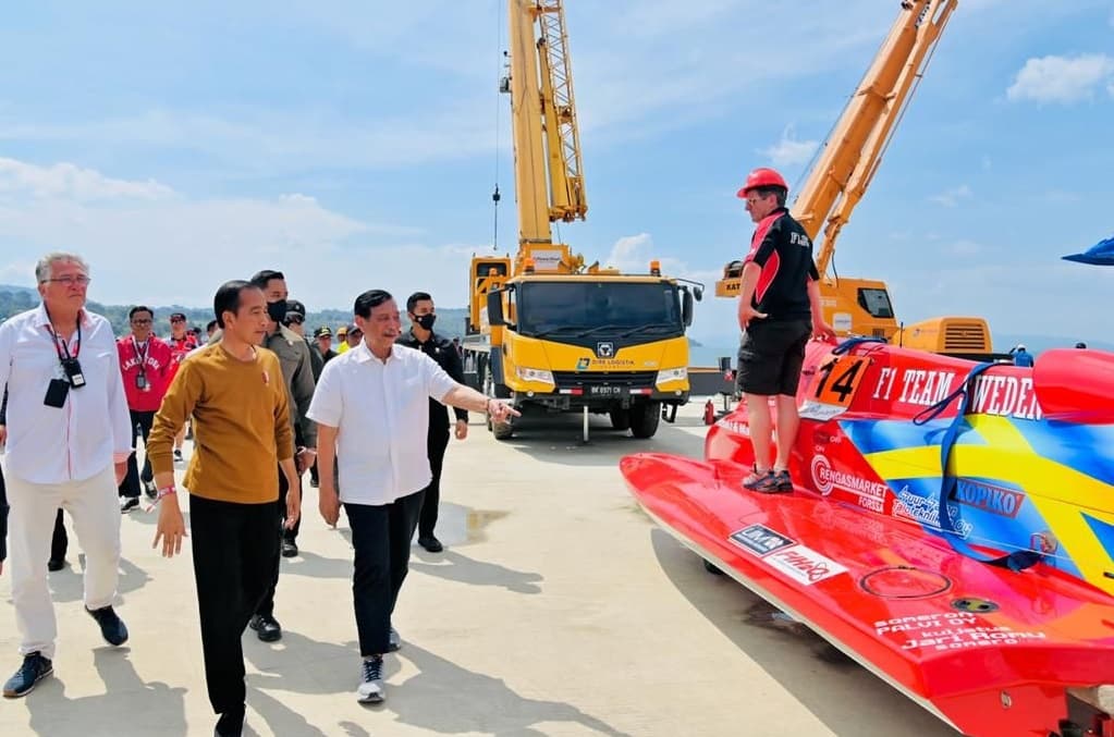 Sukses Balapan F1H2O Toba, Presiden Jokowi:  Infrastruktur di Wilayah Danau Toba akan Terus Diperbaiki