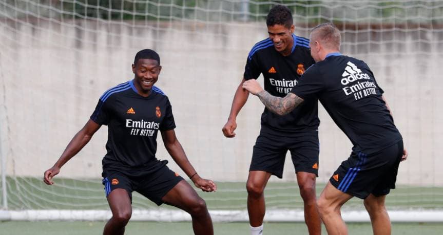 Raphael Varane : Manchester United Capai Kesepakatan Harga Dengan Real Madrid