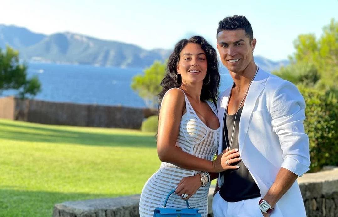Istri Ronaldo Georgina Rodriguez Kewalahan Mengimbanginya