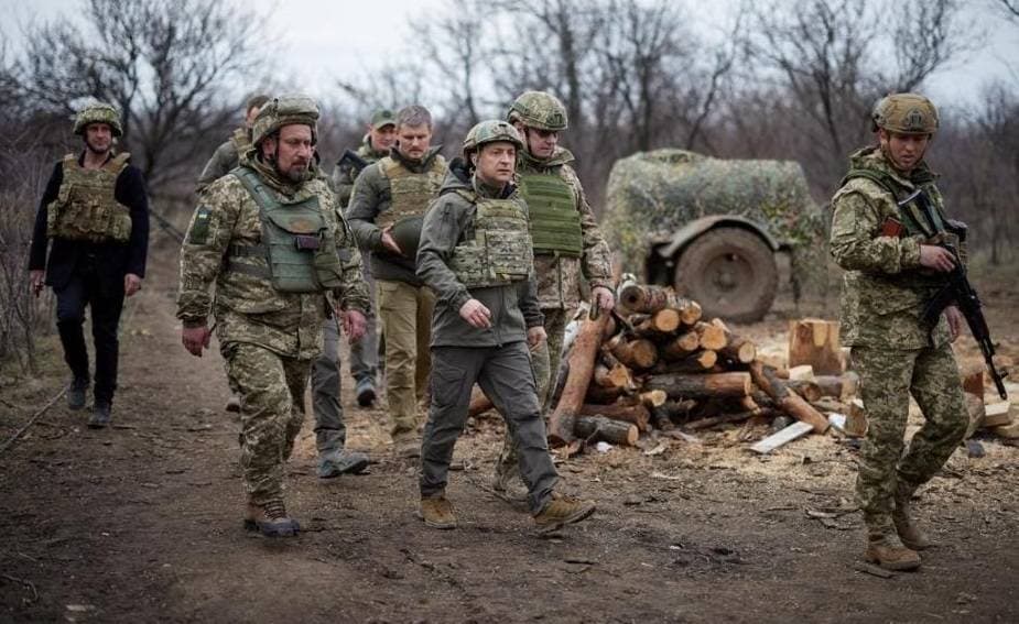 Ukraina Diambang Perang, Biden Pertimbangkan Pertemuan dengan Putin dan Zelenskiy