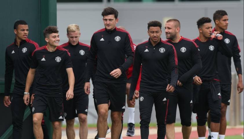 Prediksi Wolves vs Manchester United, Debut Varane?