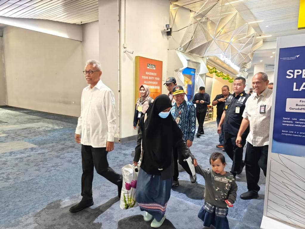 Tahap 2 Evakuasi: 363 WNI dari Sudan Tiba di Indonesia