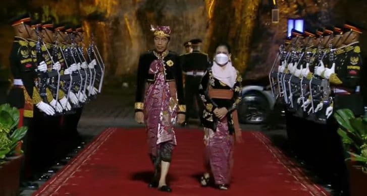 Welcoming Dinner, Jokowi dan Iriana Pakai Baju Adat Bali Sambut Pemimpin Negara Anggota KTT G20
