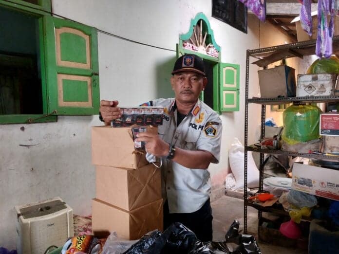 Satpol PP Kabupaten Blitar Bersama Bea Cukai Lakukan Penindakan Peredaran Rokok Ilegal
