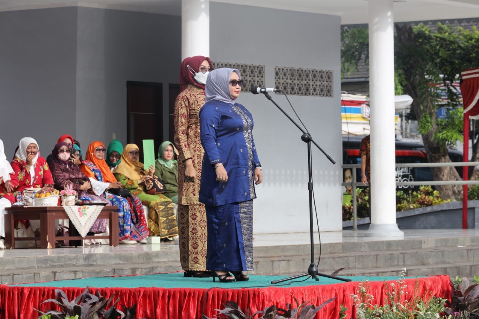 Plt Ketua TP PKK Bekasi Pimpin Upacara Peringatan Hari Ibu 2022