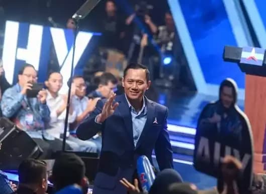 Dulu Lawan Sekarang Kawan, Pelantikan AHY sebagai Menteri ATR "Strategi Halau Hak Angket DPR atau Jaminan Awal?"