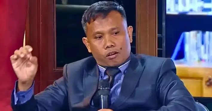 Ahmad Khozinudin