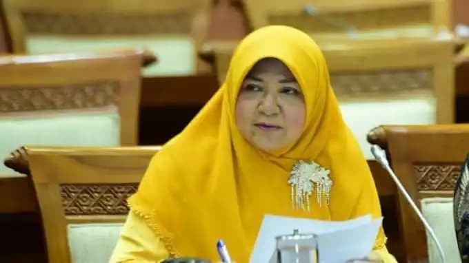 Anggota Komisi VII DPR RI Nevi Zuairina