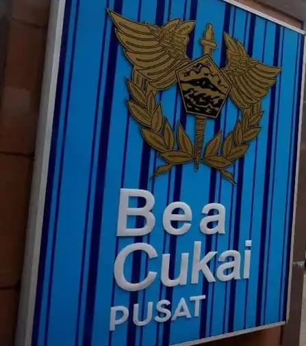 S$213 Ribu dan Bayang-Bayang Bea Cukai