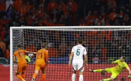 Belanda vs Hongaria