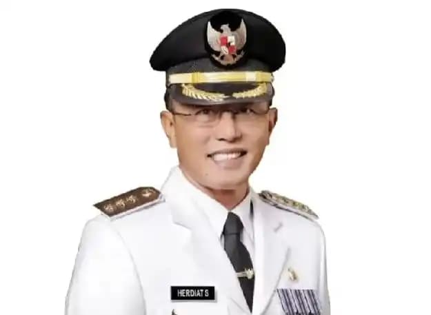 Bupati Ciamis, Herdiat Sunarya