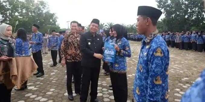 Bupati Muaro Jambi didampingi Wakil Bupati