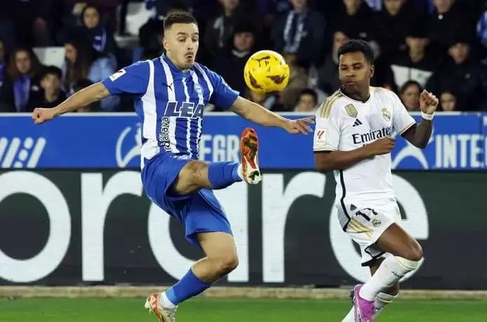 Real Madrid Tetap Tempati Posisi Pertama di Liga Spanyol